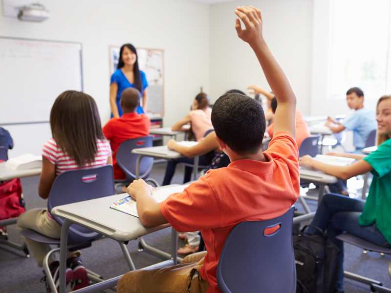 Tuition Classes से गृहिणी कैसे पैसा कमा सकती है